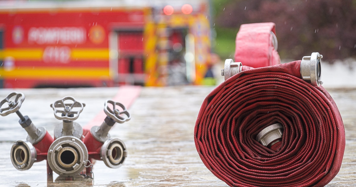 Több egységet bezárattak